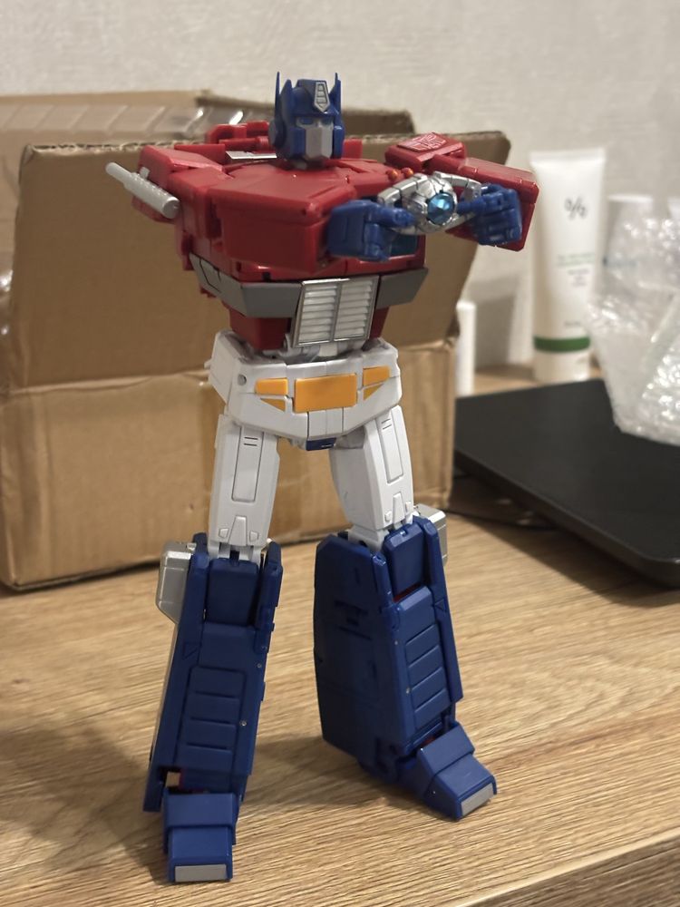 Transformers Masterpiece MP44 Optimus prime MP 44 Оптимус Прайм шедевр