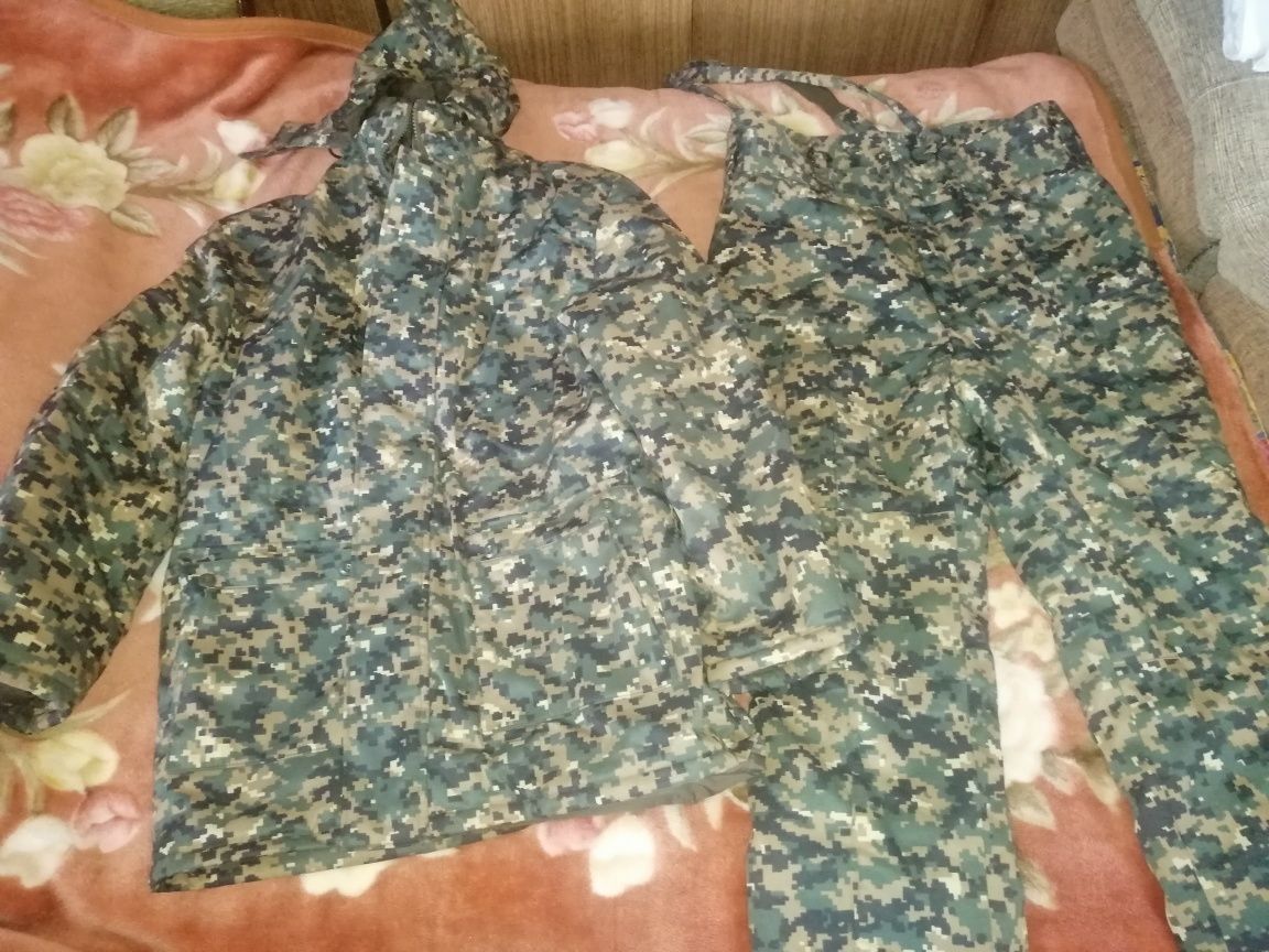 Продам зимний костюм