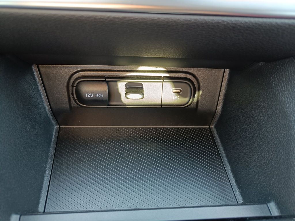Продам беспроводной адаптер Android Auto Apple Carplay