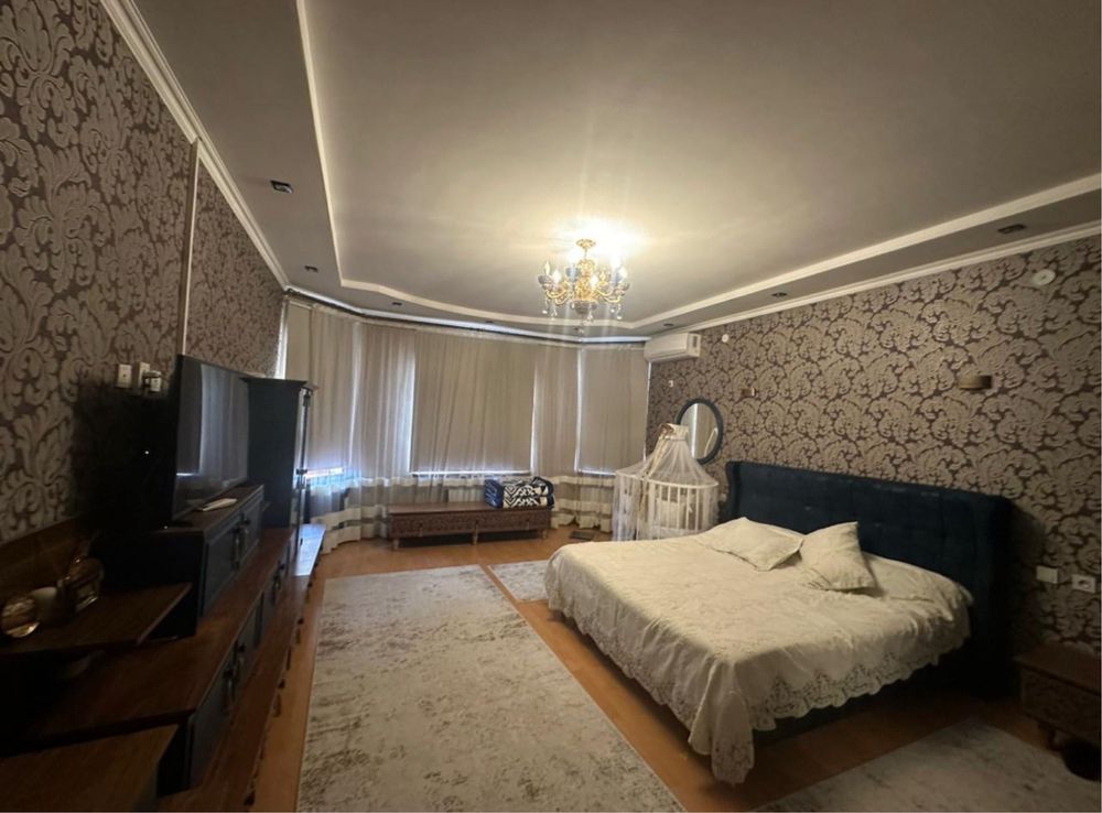 Сдам в аренду на долгий срок 2-х этажный дом
