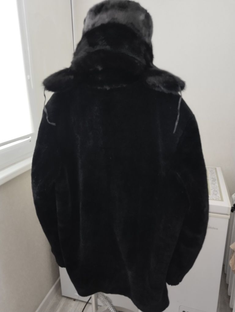 Продам мужскую шубу и шапку