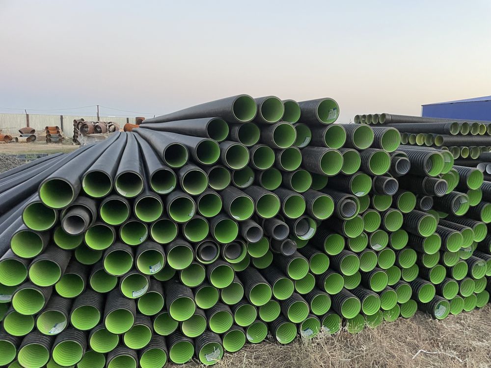 Труба газ вода  рифленная Гофрированная канализация