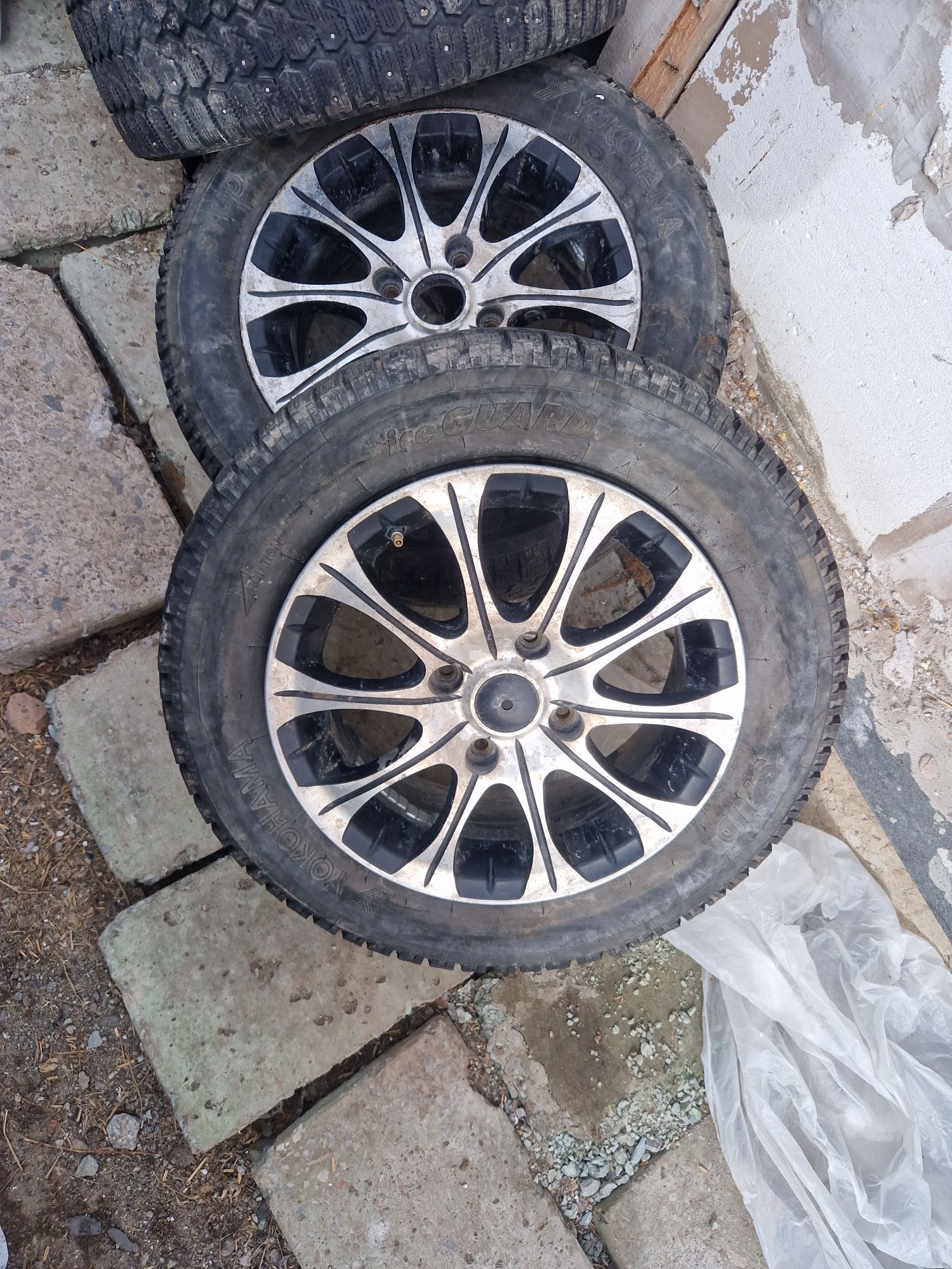 По запчастям Hyundai Matrix 08годда