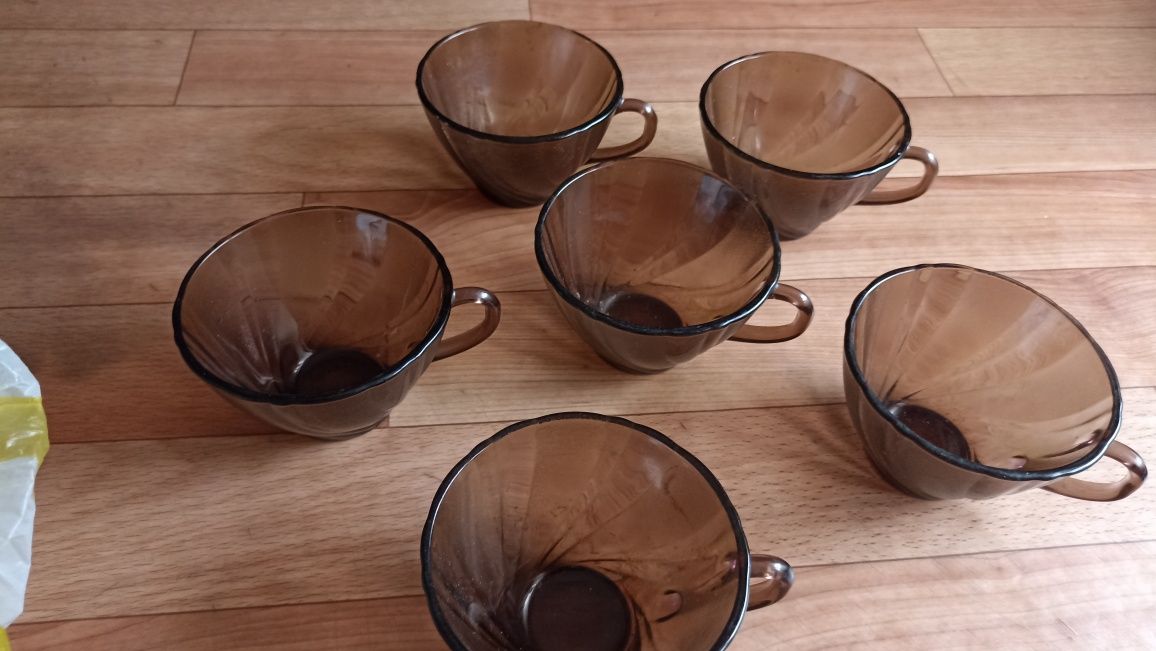 Продам недорого бокалы