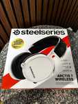 Беспроводные наушники Steelseries Arctis 7 White