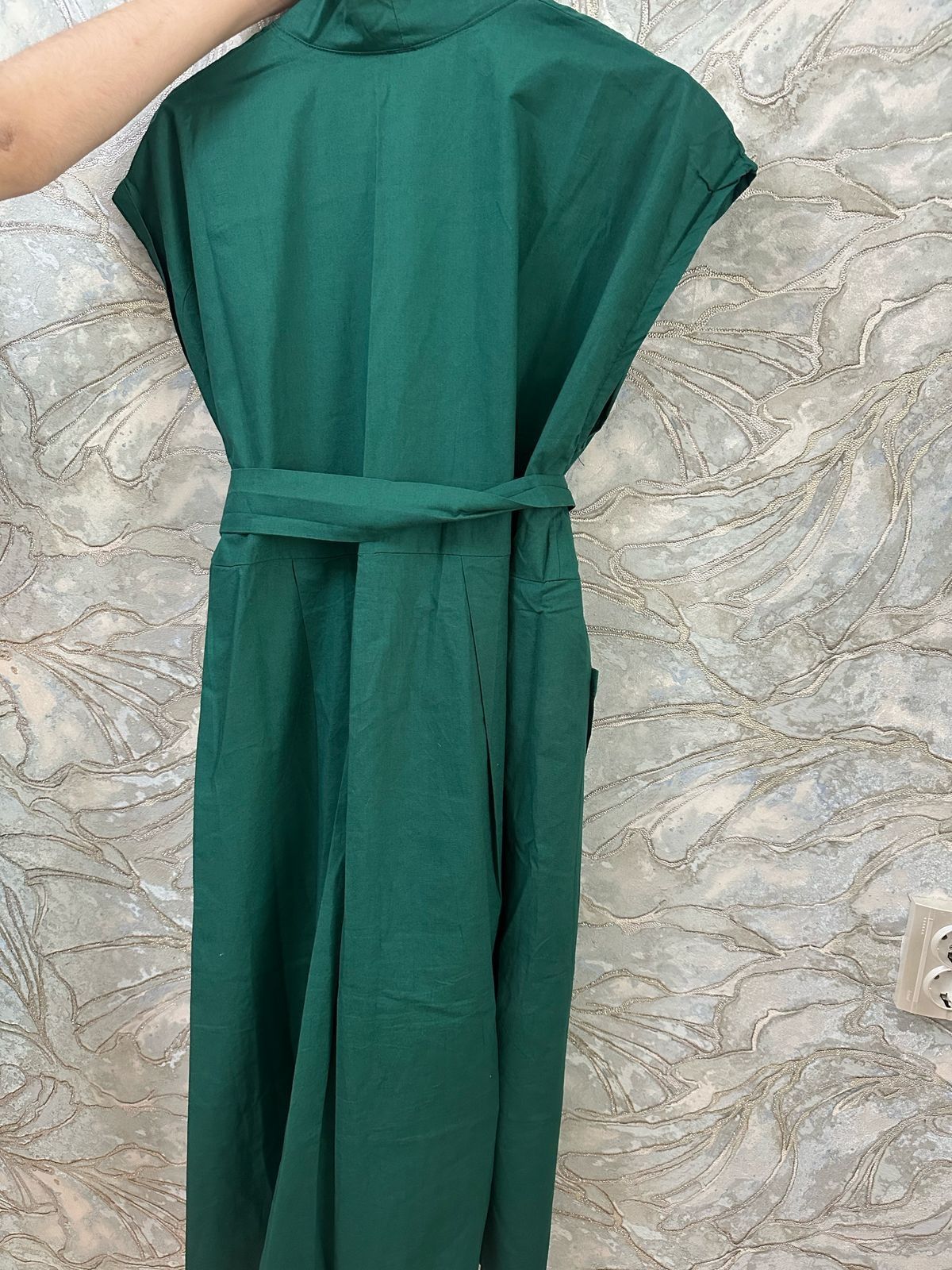 Продам б/У Женские платья