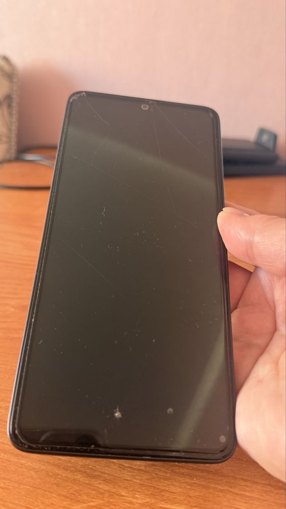 Продам Redmi Note 13