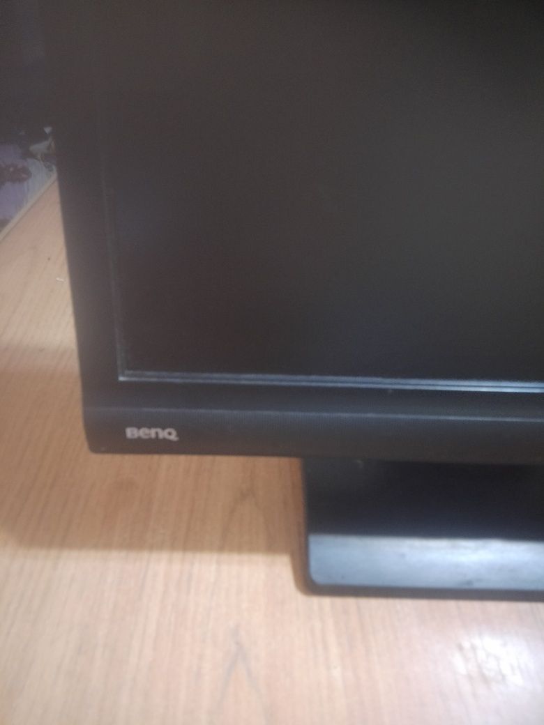 Продам монитор BENQ.