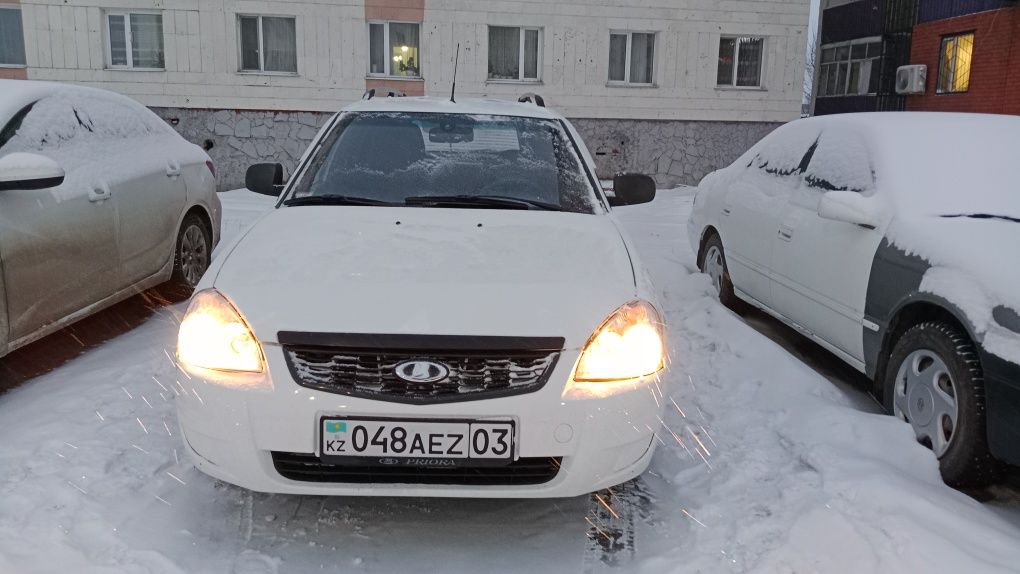 Продам Приору универсал