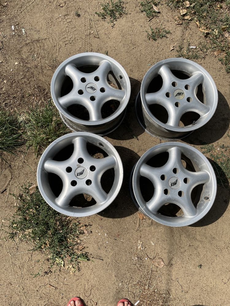 Продам диски 4 штуки