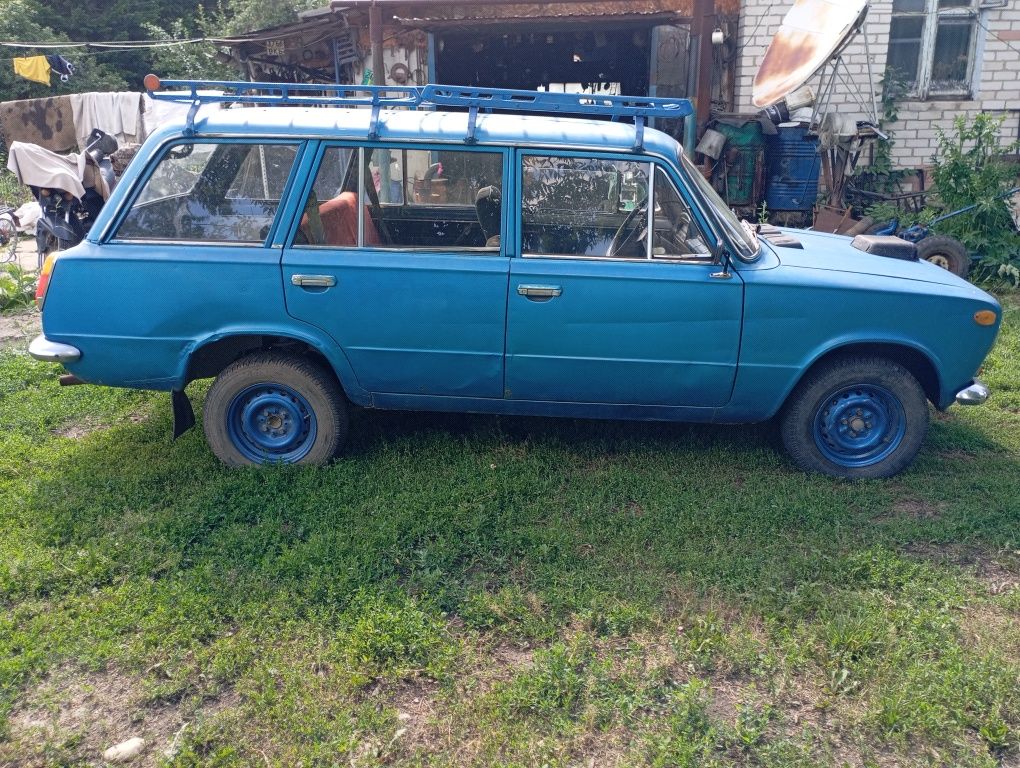 Продам машину на ходу