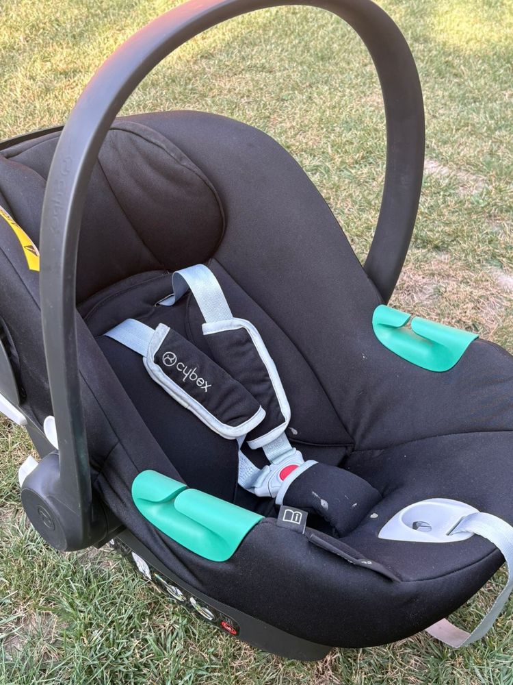 Автокресло Cybex Aton В2