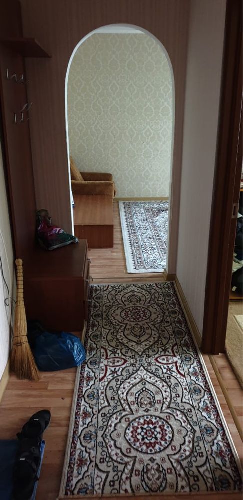 Продам 2х комн квартиру на Тюленина