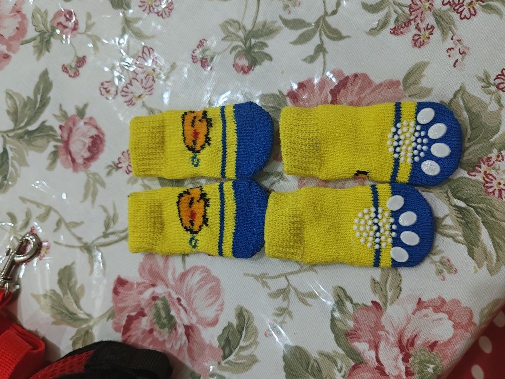 Поводок для кота и собачки