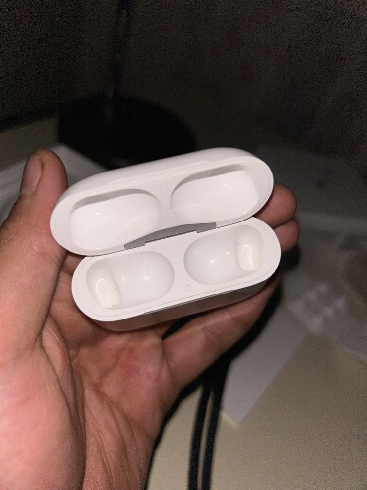 Apple AirPods Pro 2 (Lightning)