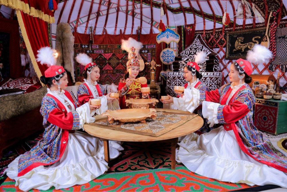 Асаба Астана Ведущий Шоумен