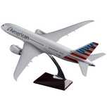 Модель самолета Boeing 787 Dreamliner American Airlines, масштаб 1/130