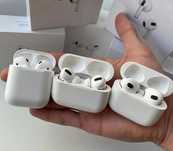 Беспроводные наушники Apple AirPods
