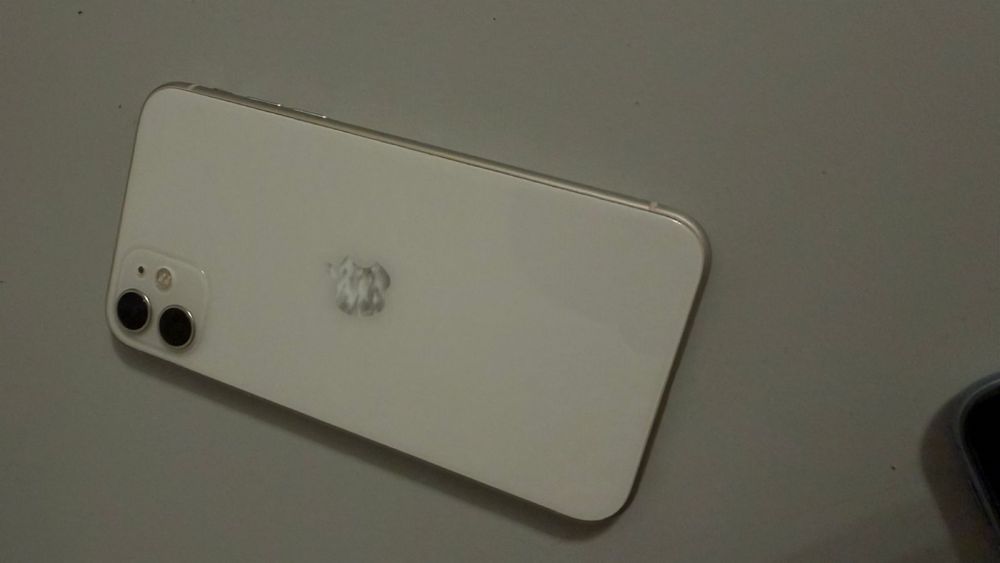 Продам Iphone 11 128gb