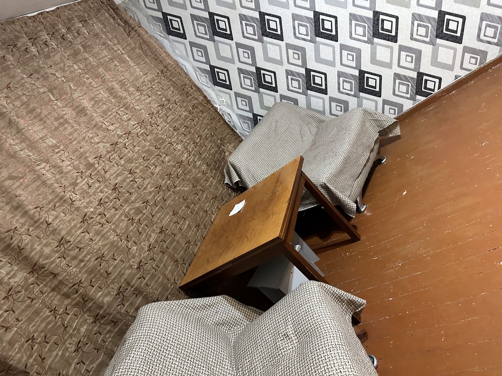 Продам квартиру срочно.