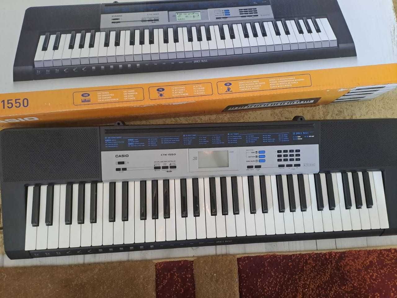 Продам синтезатор Casio