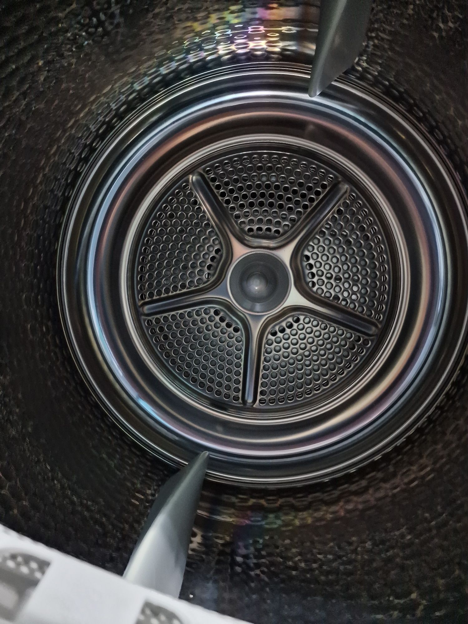Продам сушильную машину BOSCH
