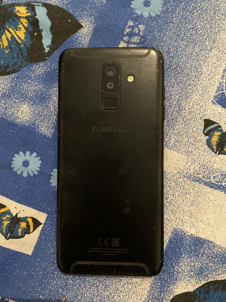 Самсунг а6+