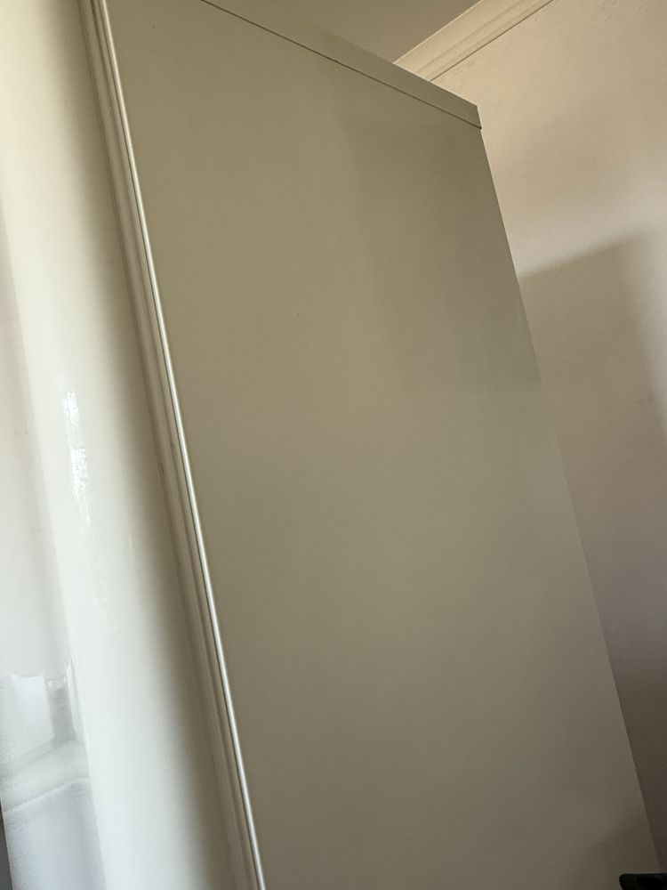 Холодильник INDESIT