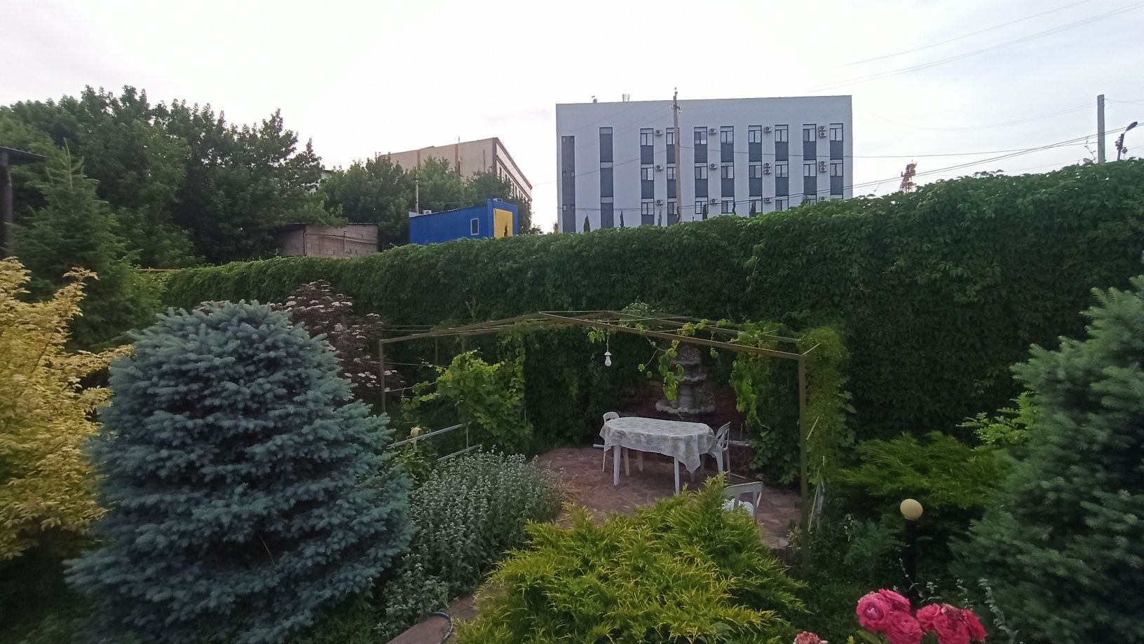 Дом 3-х этажный 220 м² В центре города