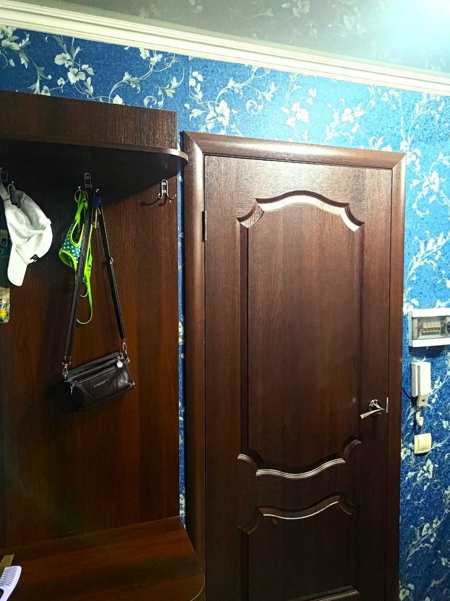 ,,, Продам однушку в Пришахтинске
