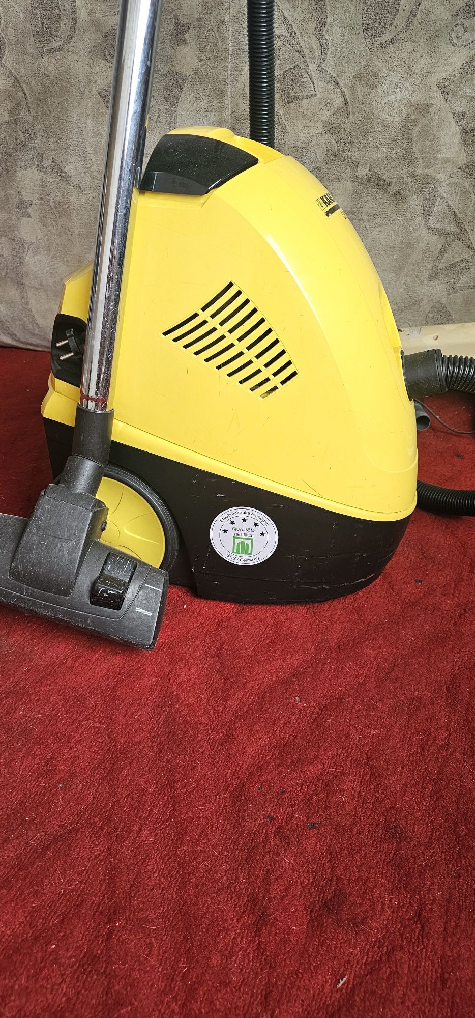 Продам пылесос Karcher DS 5500