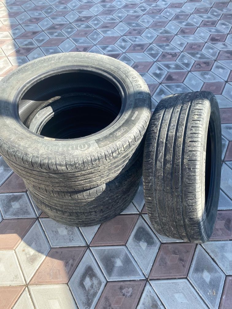 В продаже резина зимний шипованный