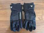 Продаю перчатки Adidas Cold Weather