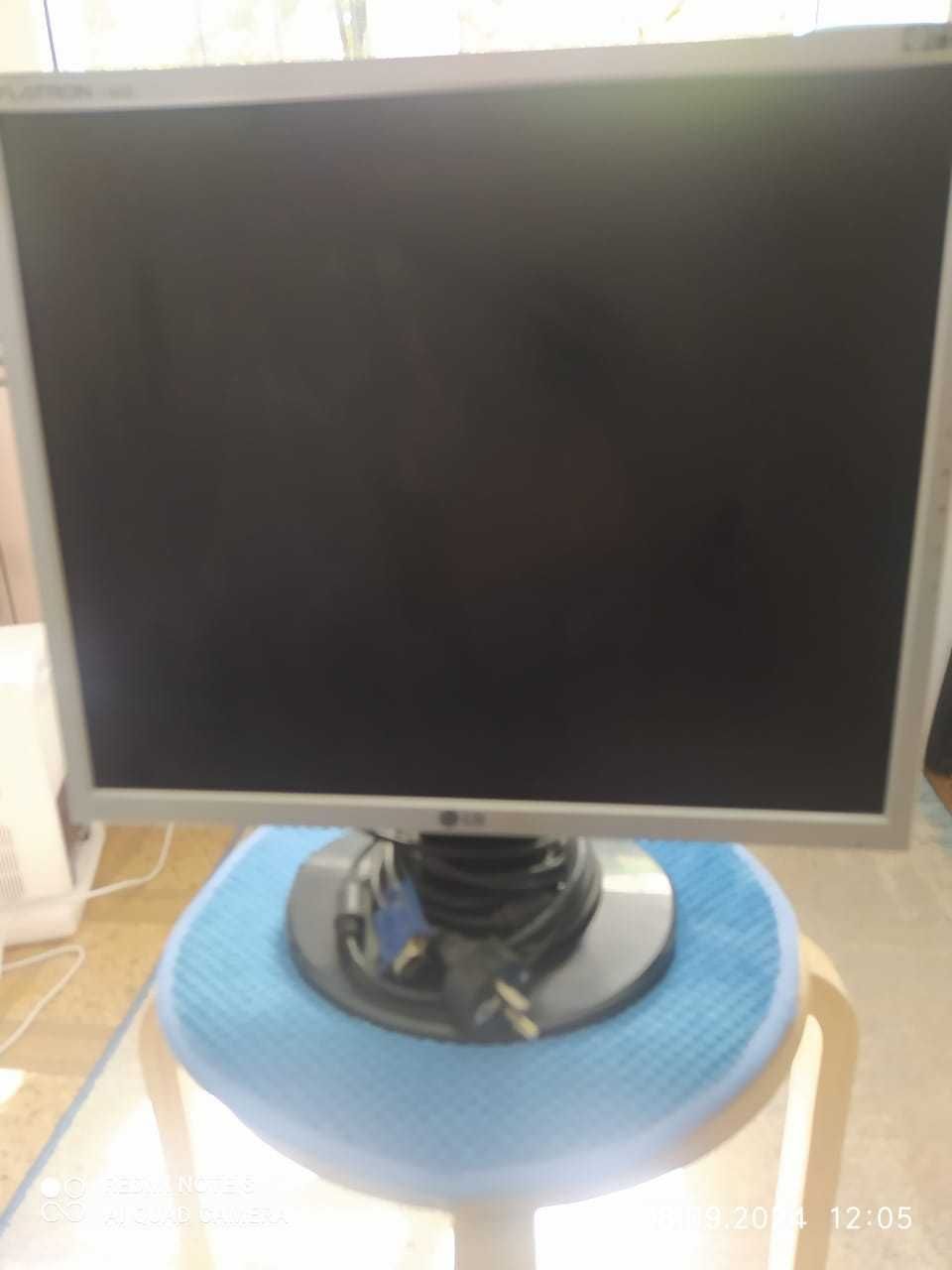 Монитор LG. Flatron L1953s для ПК как Дисплей Диагональ 19"