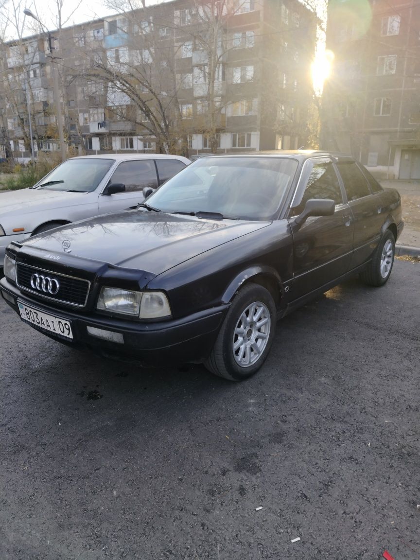 Ауди Б4 1995 год
