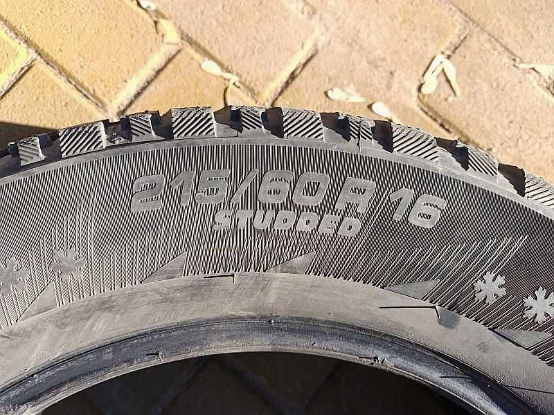 ОДНА шина 215/60 R16 - "Michelin X-ice North 3" (Россия), зимняя.