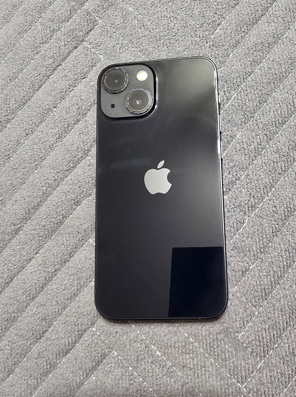 Продаю Iphone 13 mini