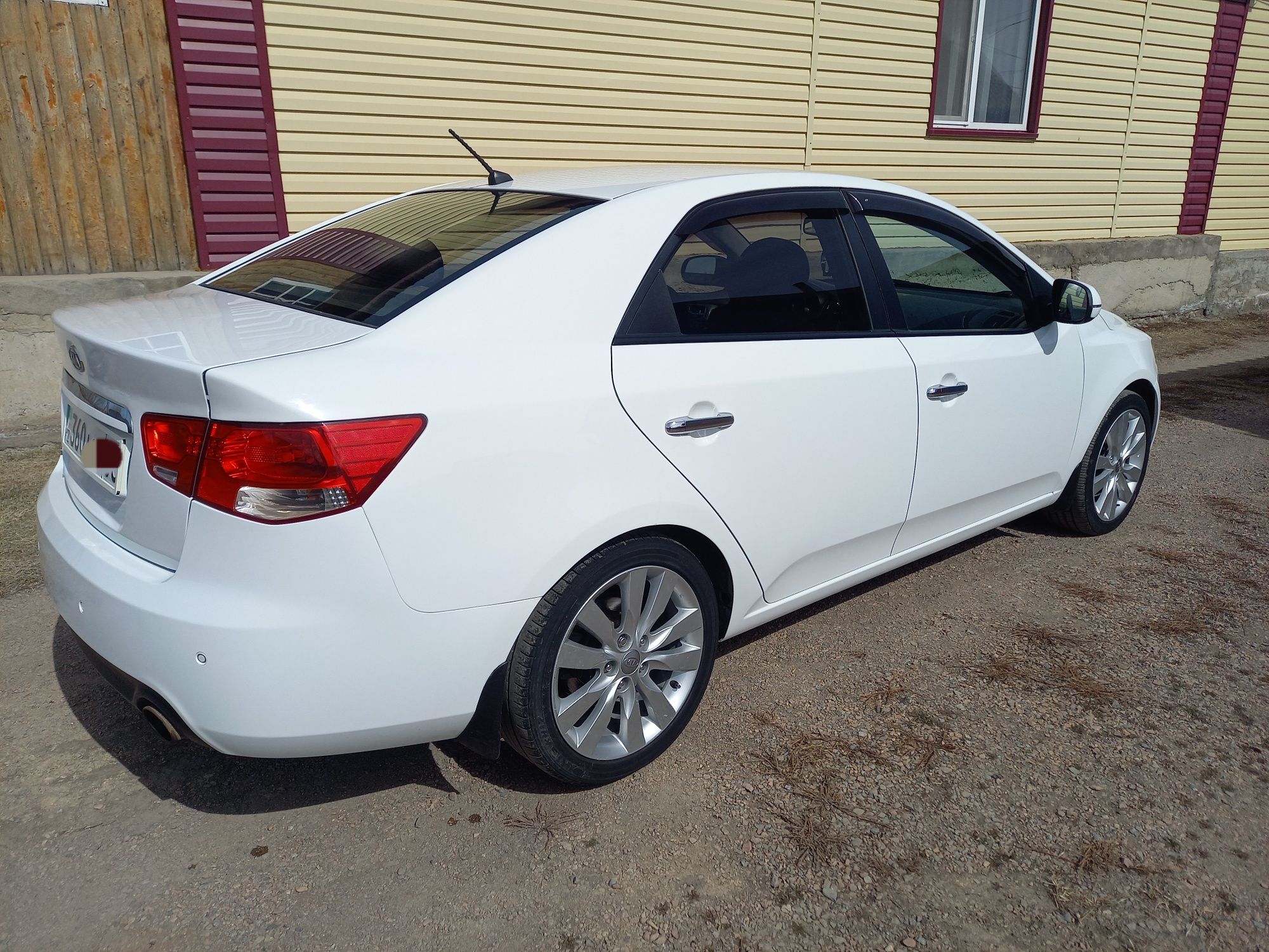 Продам Kia Cerato в отличном состоянии