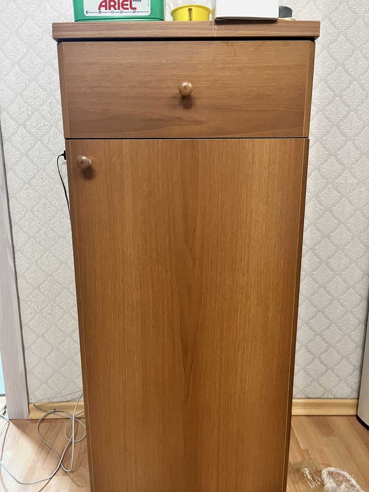продам прихожуюю
