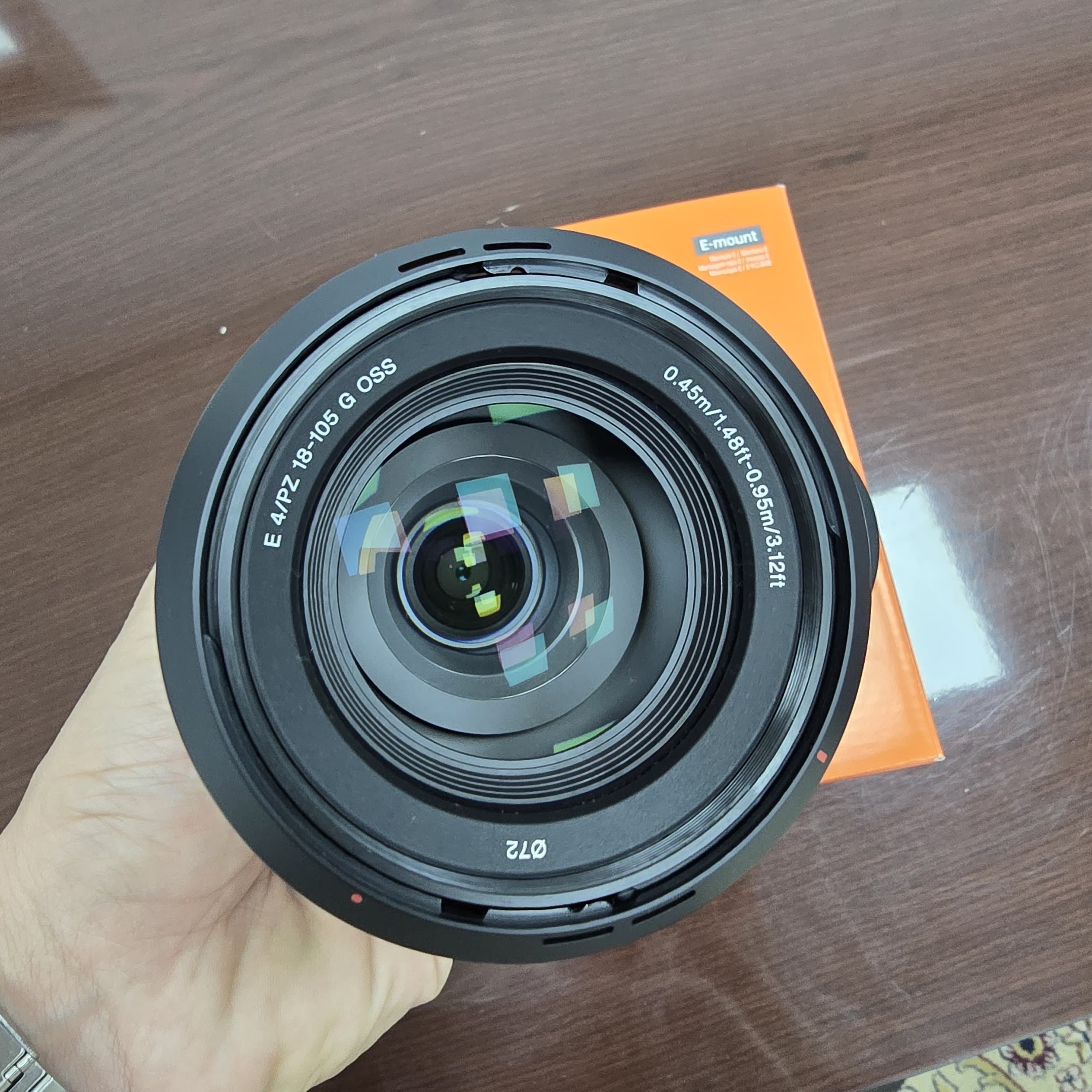 Объектив Sony E PZ 18-105mm f/4 G OSS