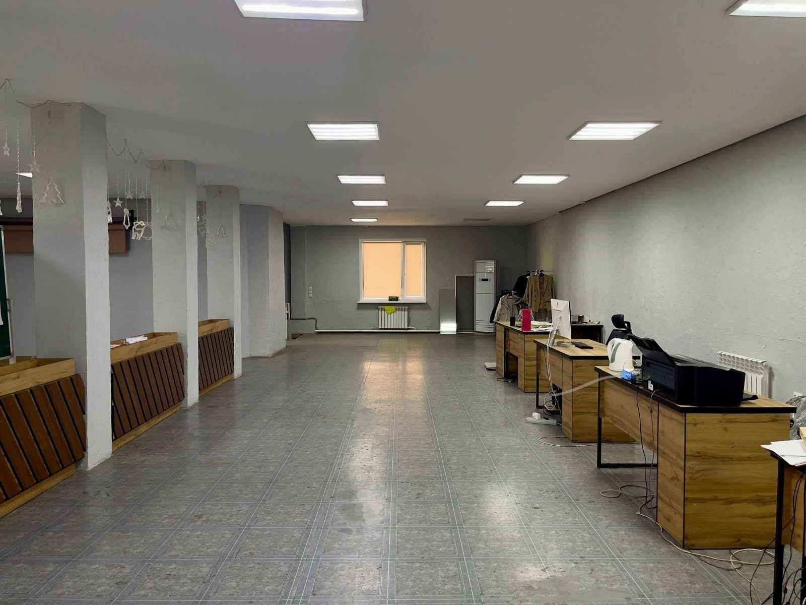Продаётся двухэтажное коммерческое помещение в районе Жас Оркен