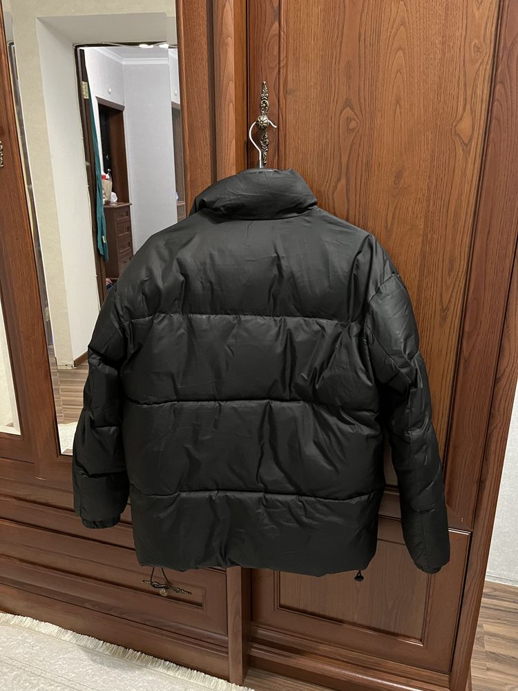 Продам куртку,зима