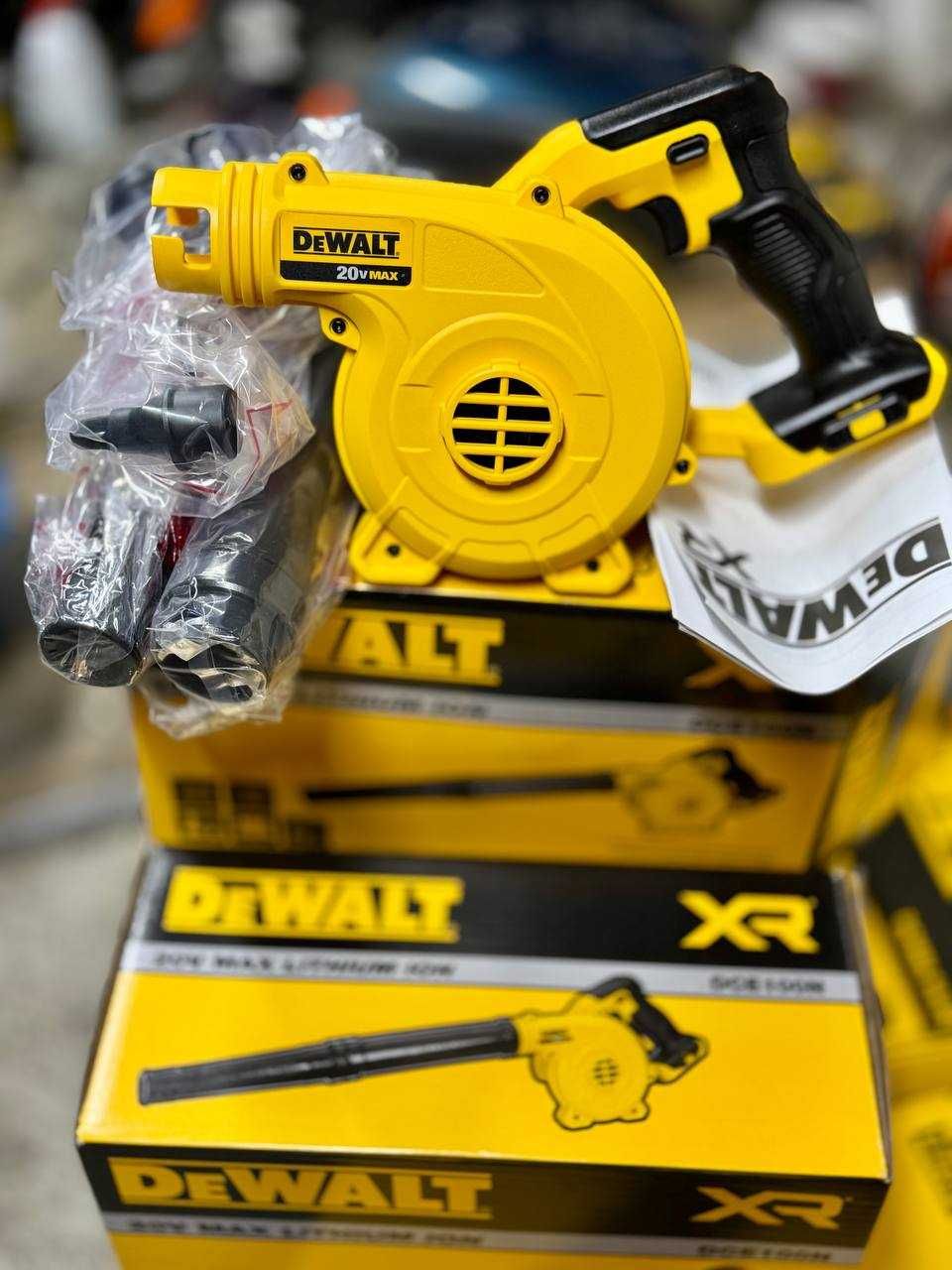 Аккумуляторная  воздуходувка ветродувка (ветродуйка) Dewalt DCE100