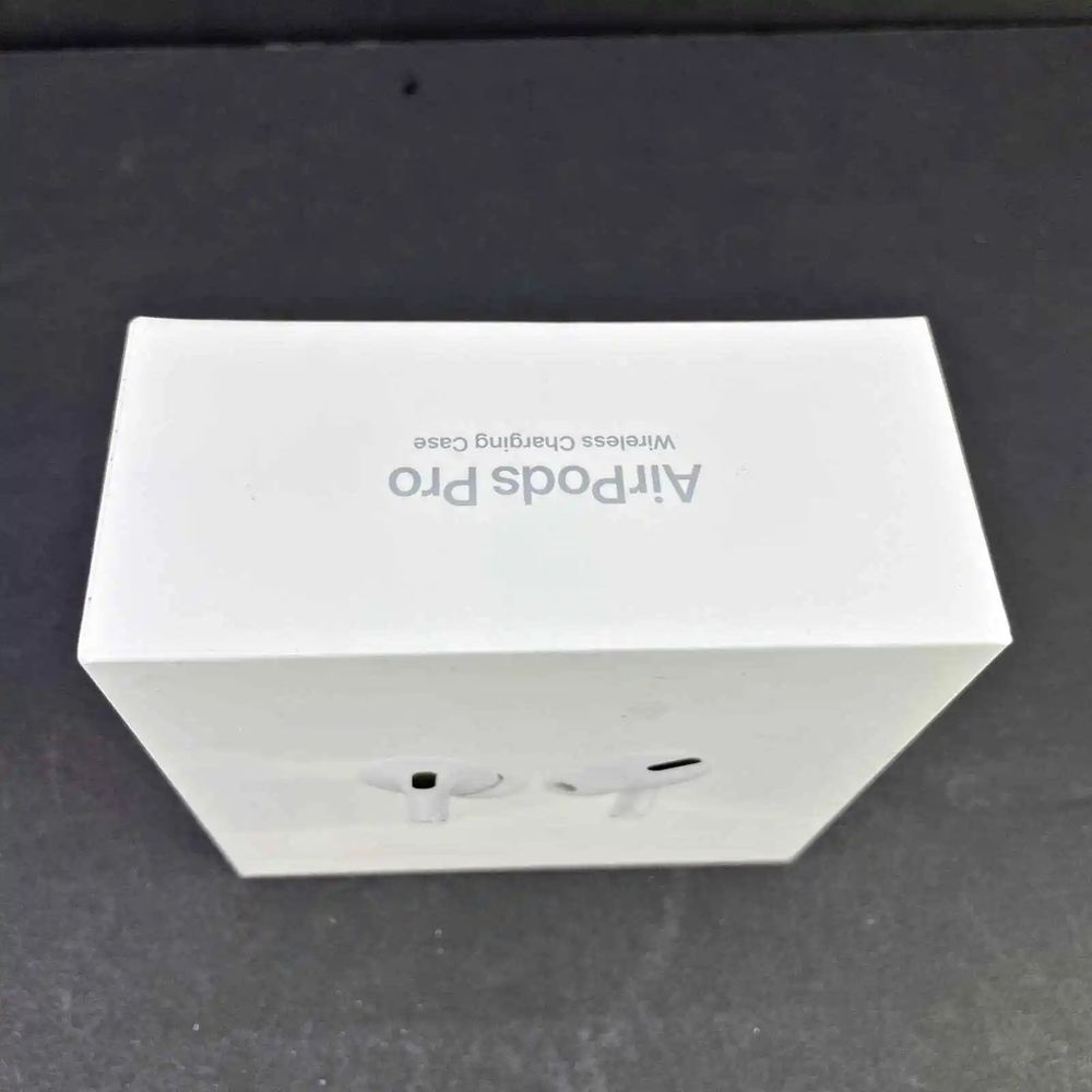 Беспроводные наушники AirPods Pro