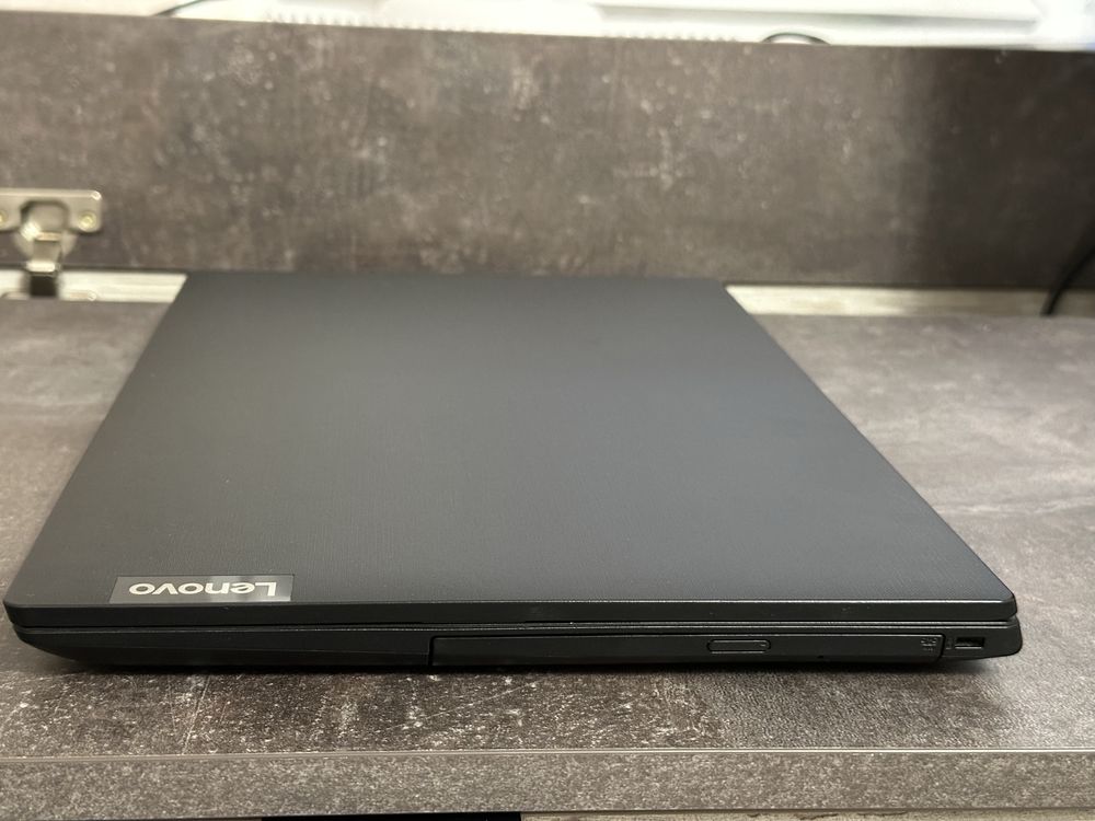 Ноутбук Lenovo AMD4