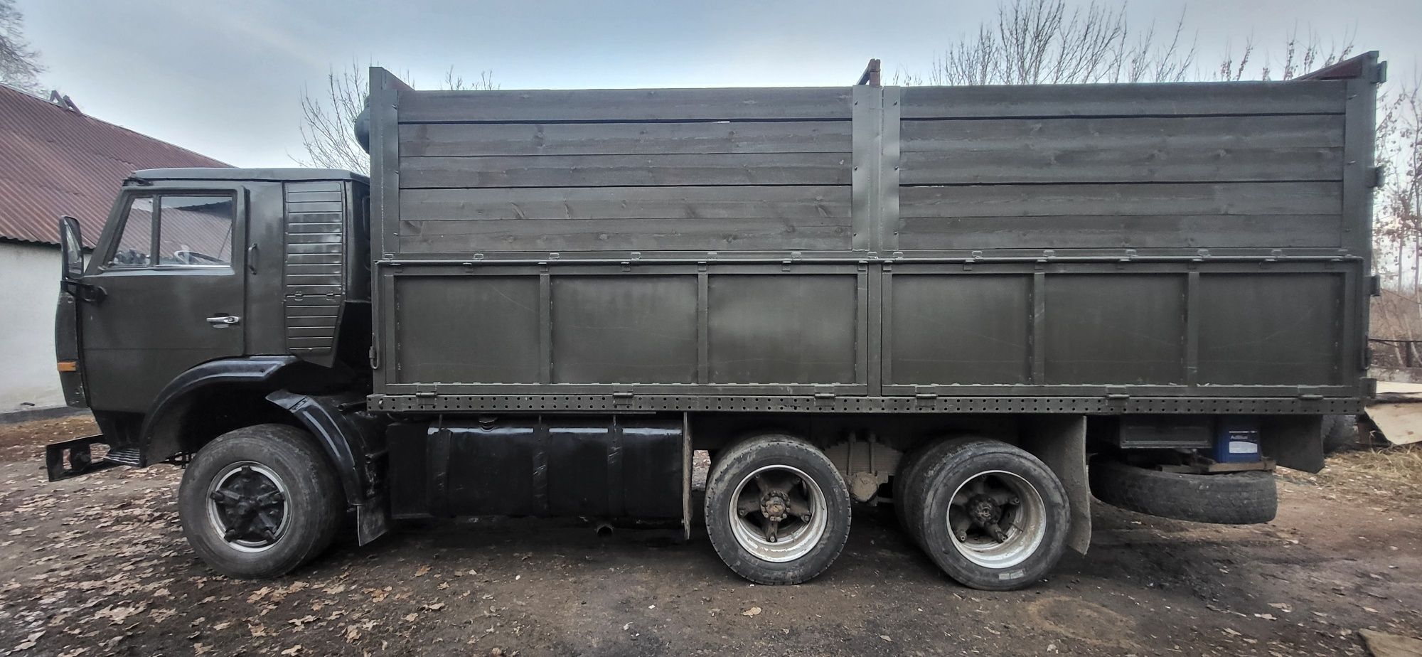Камаз 53212 бортовой