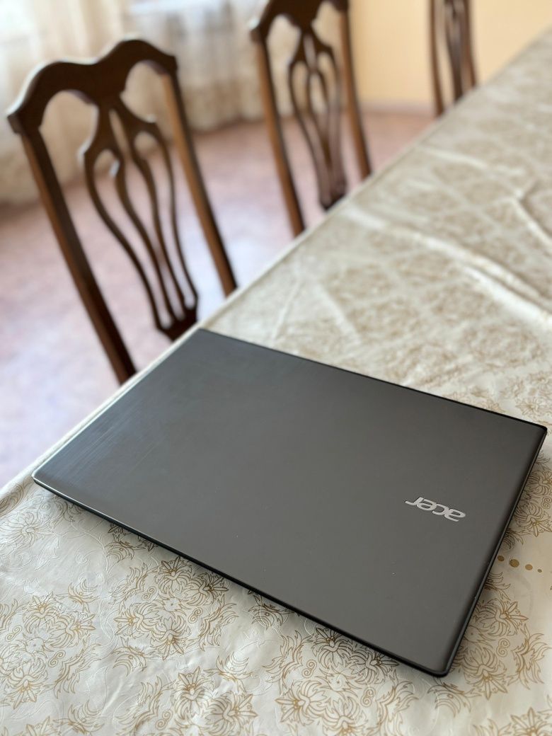 Ноутбук Acer Core I7-7