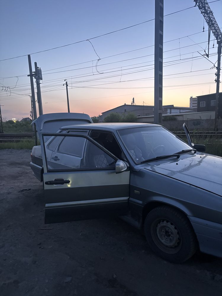 Продам ваз 2115.
