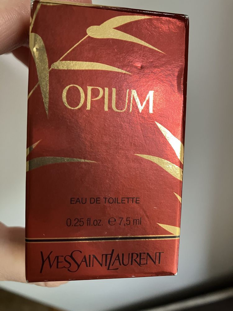 Ив Сен Лоран Опиум