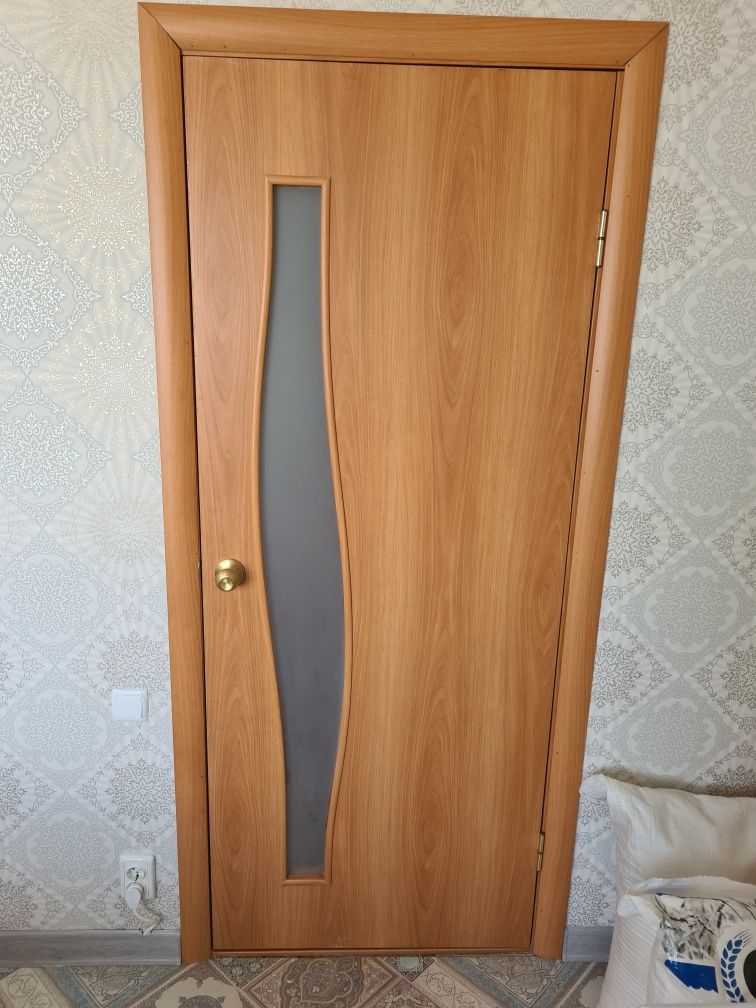 продам 4 двери в хорошем состоянии